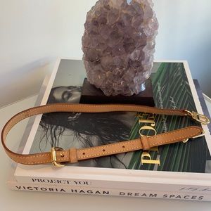 Traditional Louies Vuitton Strap 100% Authentic